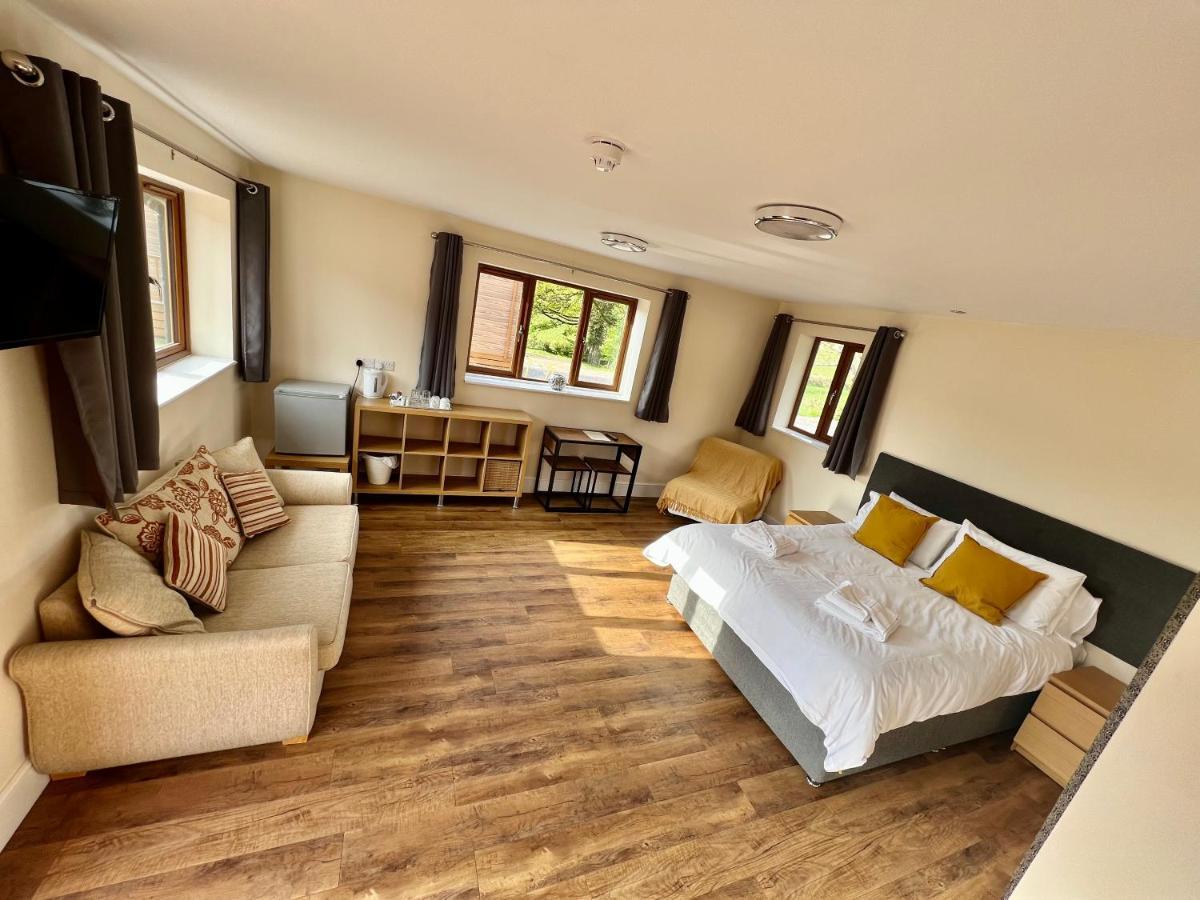 Lillypool Farm Hotel Shipham Bagian luar foto